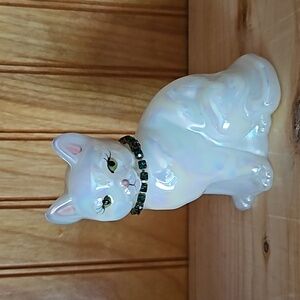 Fenton Vintage Glass Cat